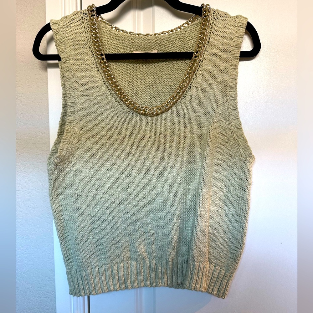 SWEATER TANK